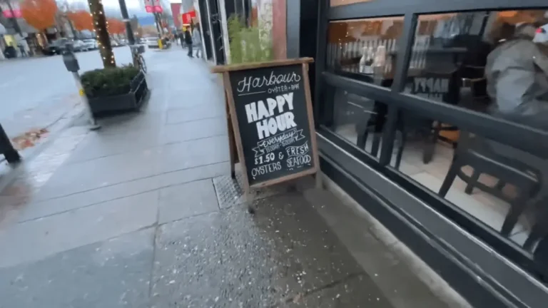 Oyster Happy Hour